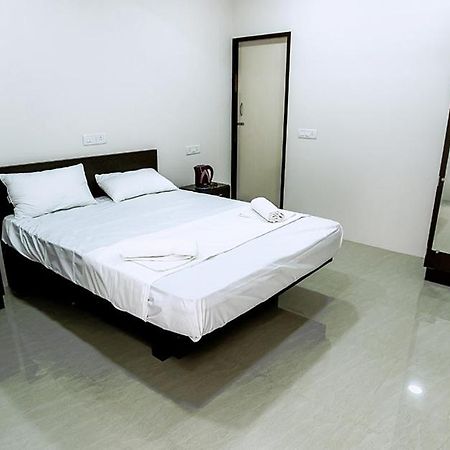 Indra Regency Hotel Thiruttani Luaran gambar