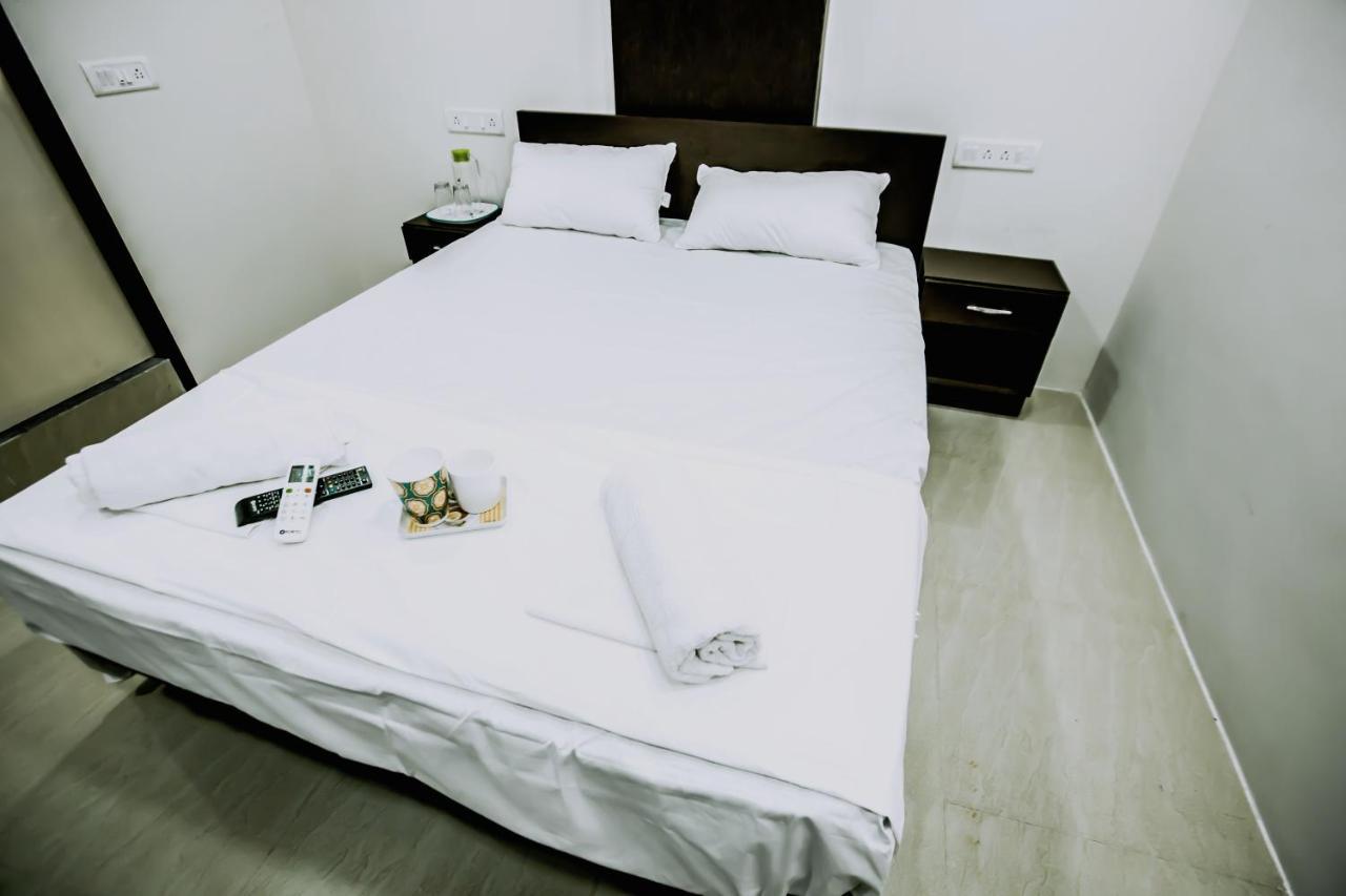 Indra Regency Hotel Thiruttani Luaran gambar